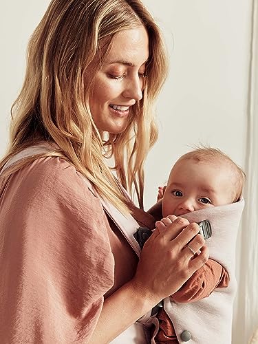 BabyBjörn Baby Carrier Mini, 3D Jersey, Light Beige | Newborn Carrier (7-25 lbs), Ergonomic, Easy-to-Use - Image 7